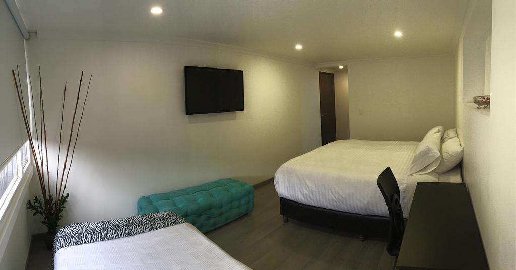 Hotel Metro 26 Bogotá Oda fotoğraf